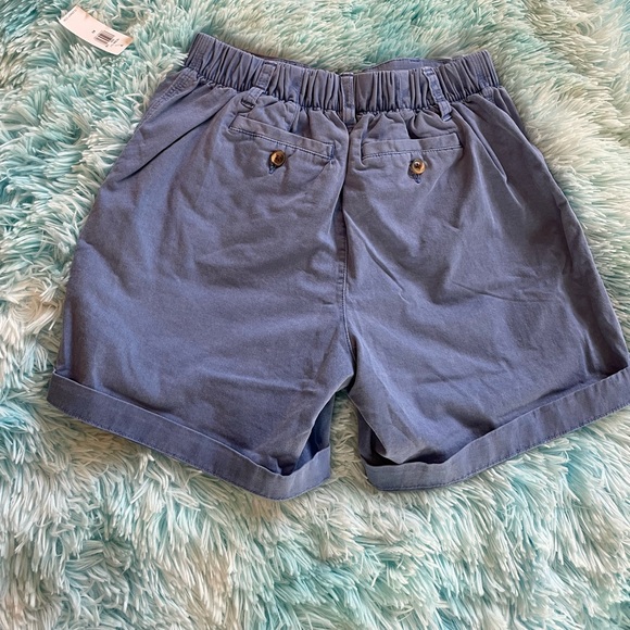 Old Navy NWT High waisted Chino Shorts 5 inch inseam size XS - Picture 2 of 5